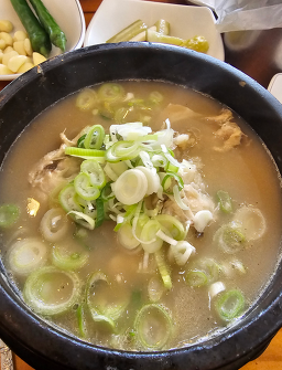 토속한방 삼계탕 4