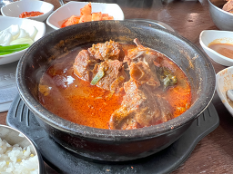 Jomarugamjatang (조마루감자탕) 3