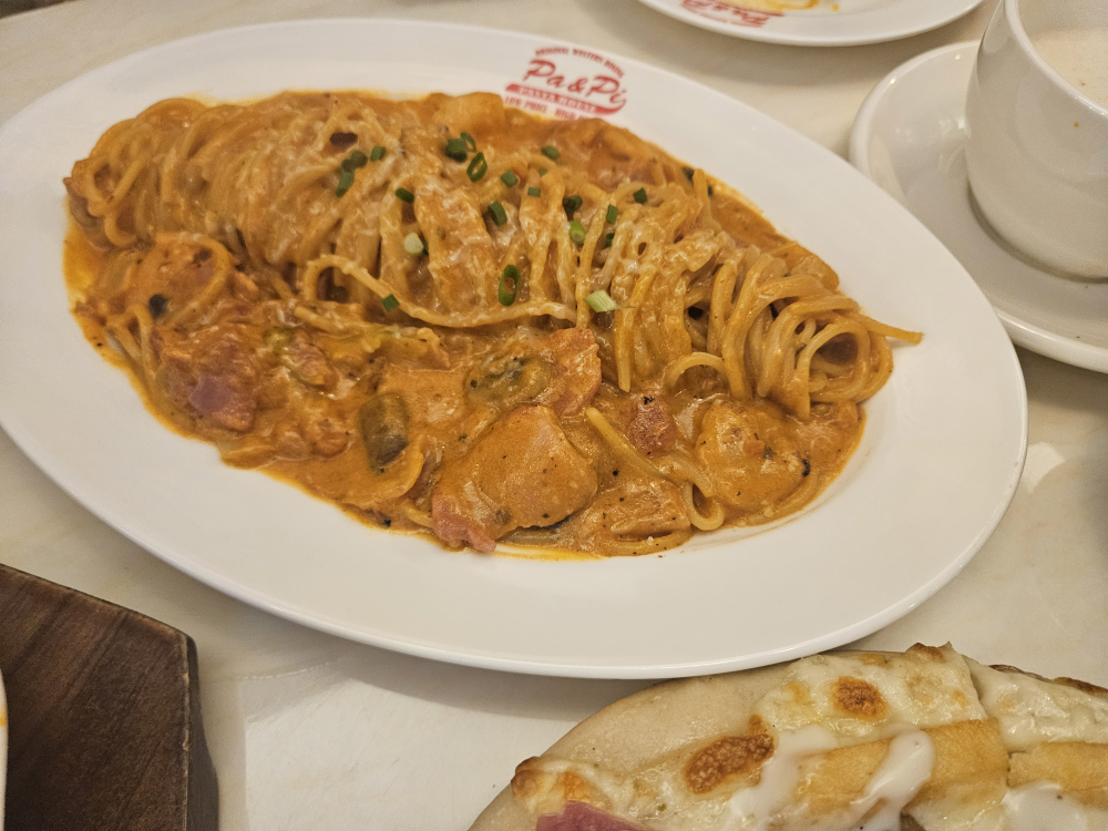 파앤피파스타하우스 수원역점 사진 3