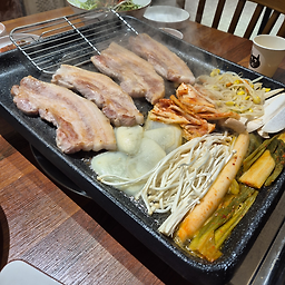 Bujajip (부자집) 1