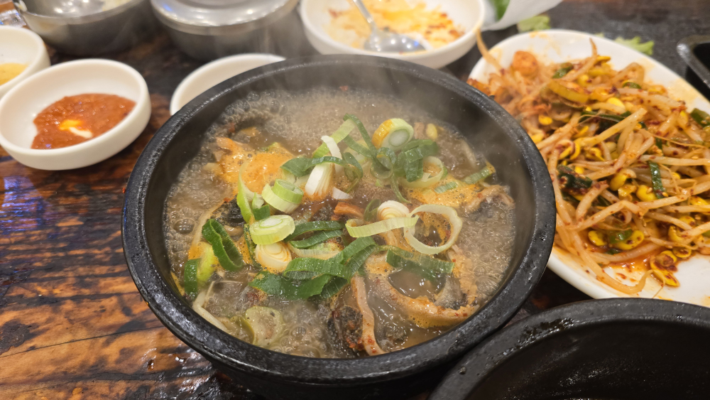 Bangilhaejangguk (방일해장국) 3
