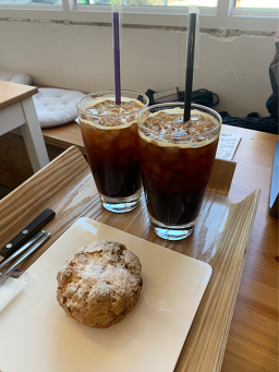 로이베이커리카페 사진 4