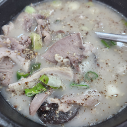 가야골순대국밥 3