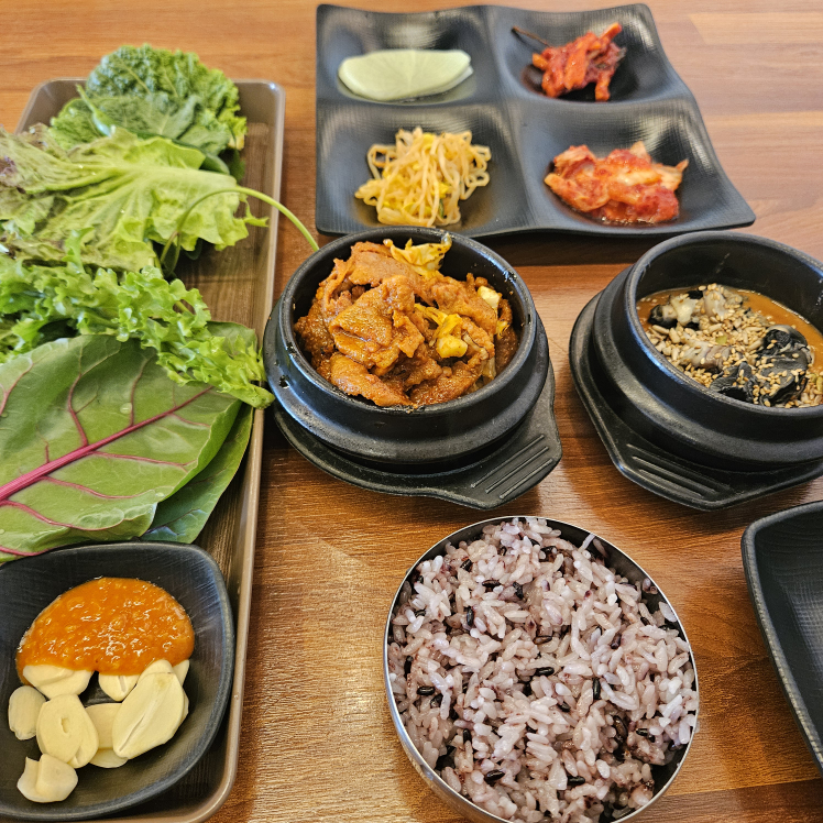 청년쌈밥 대표 사진