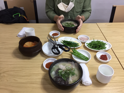 Yeonchangdwaejigukbap 6