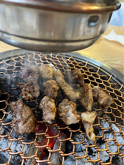 엄지흑돼지 사진 7