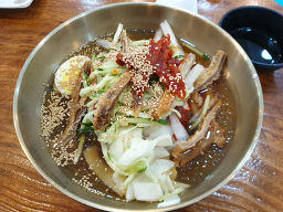Hwangponaengmyeongoseongjeom (황포냉면고성점) 3