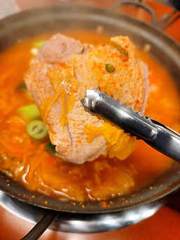 백채김치찌개 동국대점 사진 2