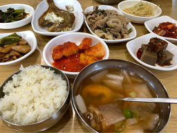 따뜻한 밥상 사진 8