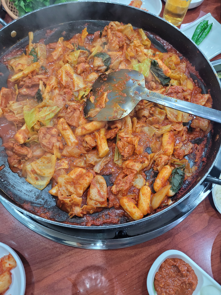 Unsudaetongchuncheondakgalbi (운수대통춘천닭갈비) 3