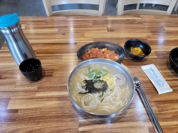 Janggunkalguksu 4
