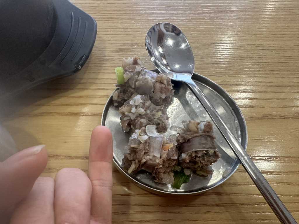 가마솥순대국밥 신사점 2