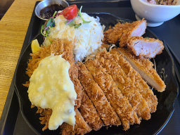 Hongikdonkkaseu (홍익돈까스) 1
