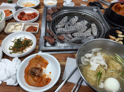 꽃보다소참숯불구이 황토골 사진 7