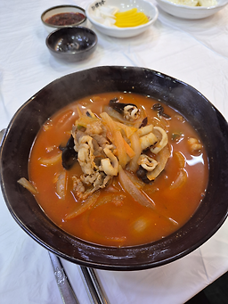Dongboseong (동보성) 1