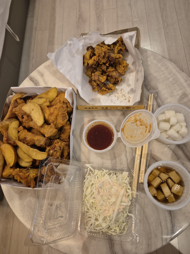 Jinyeongtongdak (진영통닭) 2