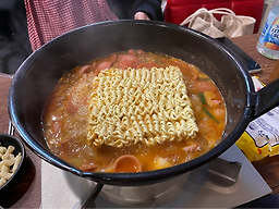낭만부대찌개 3