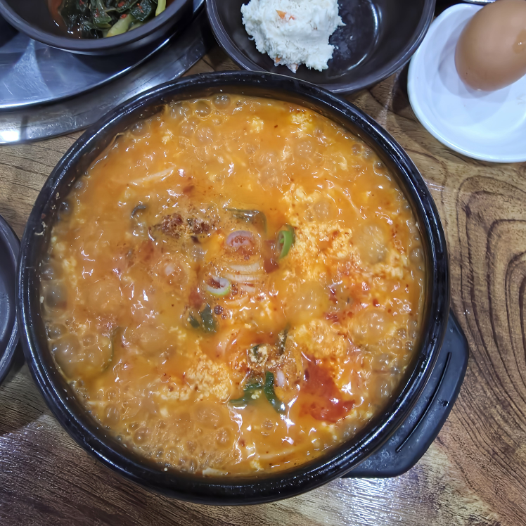 Kongseorihanu (콩서리한우) 1