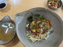 Guksihangeureut (국시한그릇) 1