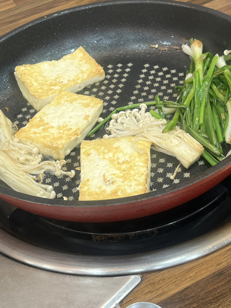 Cheondeungsansondubu (천등산손두부) 2