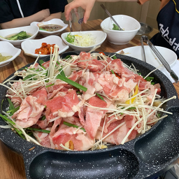 Donamjibaeksuk (도남지백숙) 3