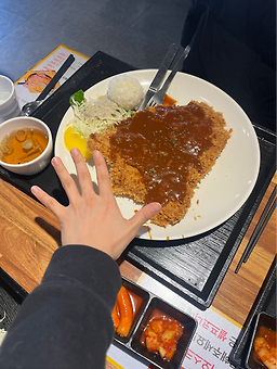 Isujecheolpanwangdonkkaseu (이수제철판왕돈까스) 3