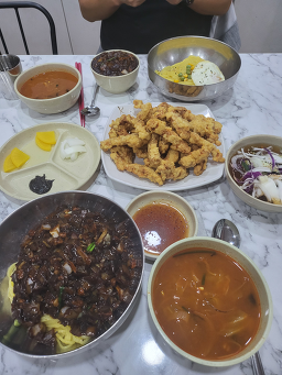 Honghwajjamppong (홍화짬뽕) 2