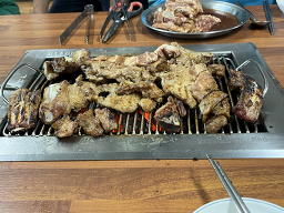Bonjeongalbi (본전갈비) 2