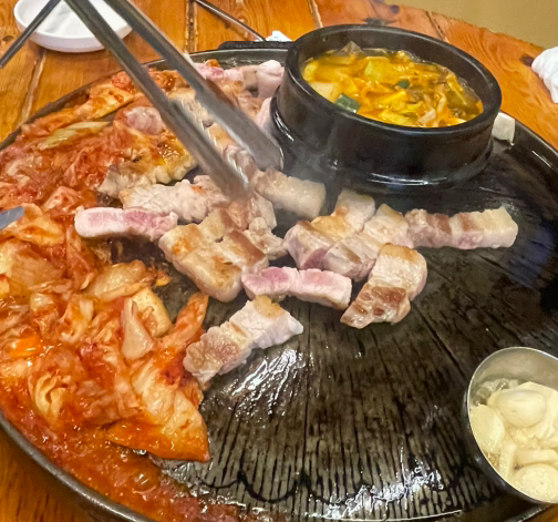 Hyeongnegogijip (형네고기집) 2