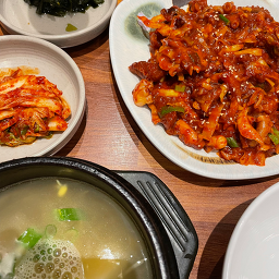 Hwangtaegohyangnakjigol (황태고향낙지골) 3