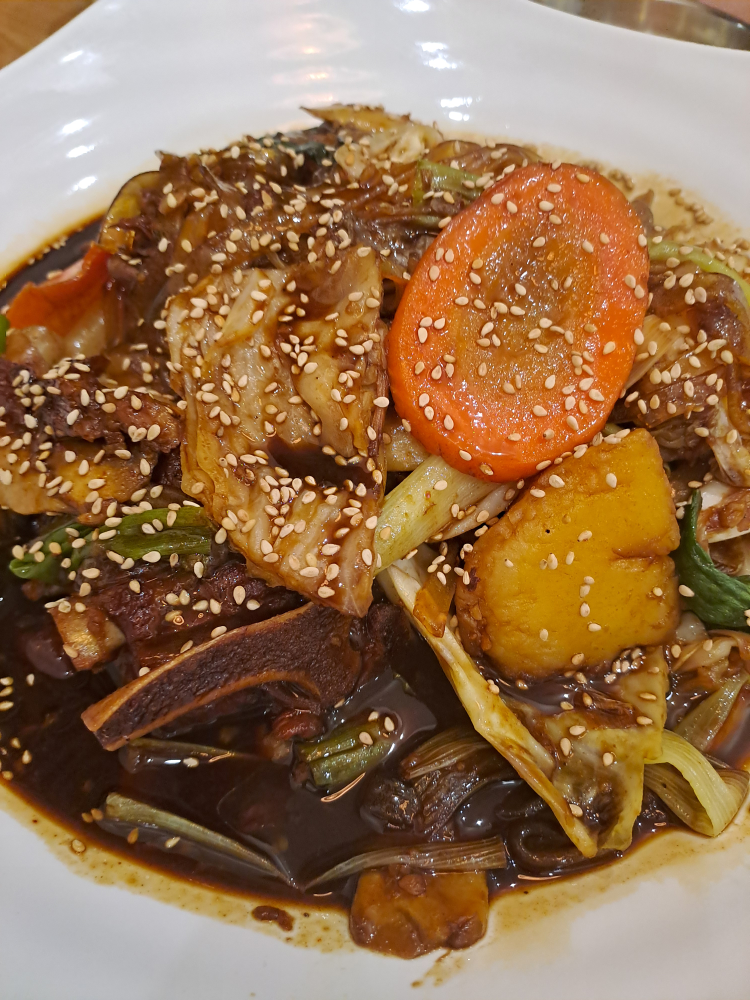 Onammaegamjatang (오남매감자탕) 3