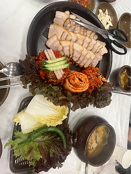 Hangaribossam (항아리보쌈) 2