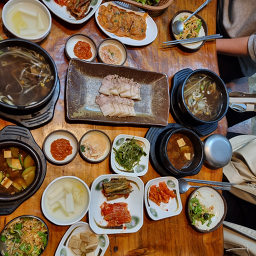Seonnyeowanamukkunsundubu (선녀와나무꾼순두부) 1