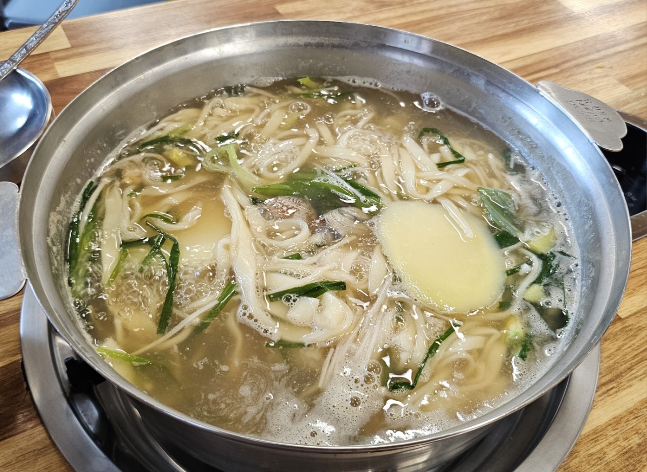 밀밭칼국수 1