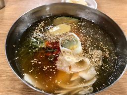 산골녹차냉면 본점 사진 7