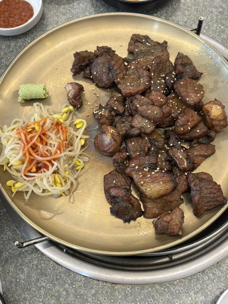 Pungnyeonok (풍년옥) 2