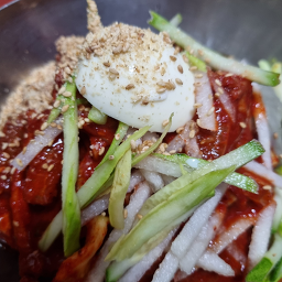 Yeongcheonchingnaengmyeon (영천칡냉면) 1