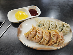 Masongwangmandu (마송왕만두) 1