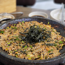 Injeongbateunbullakji (인정받은불낙지) 2