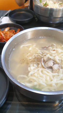 남문만두칼국수 1