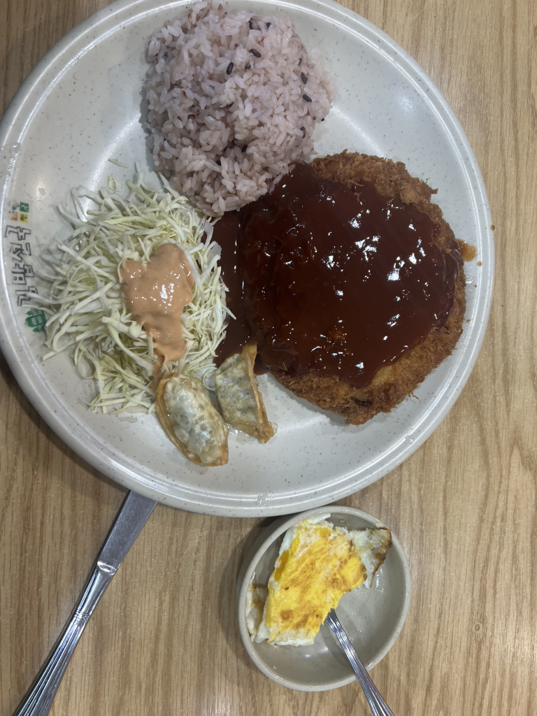 Gimbapcheonguk (김밥천국) 3