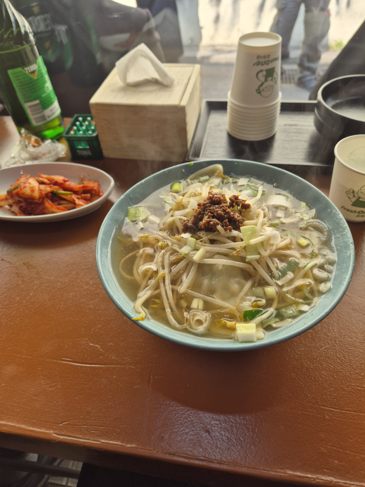 꾸왁칼국수 대표 사진