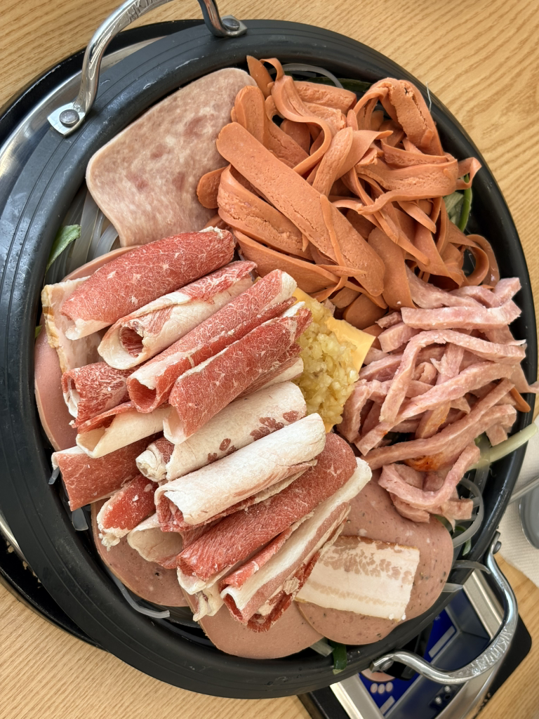 Bikjjunbudaejjigae (빅쭌부대찌개) 2