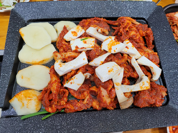 Neungiorimaeul (능이오리마을) 2