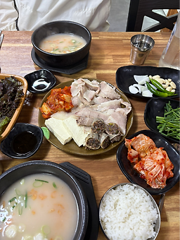 영진돼지국밥 1