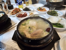 Baengnyeonsamgyetang 4