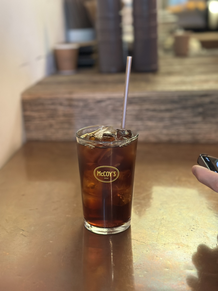 맥코이 연남점 사진 8