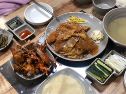 Samhyeongjeorigui (삼형제오리구이) 1