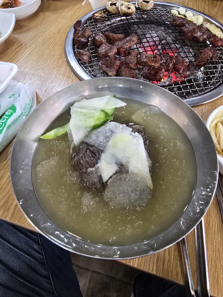 Hongcheonhanusarangmal (홍천한우사랑말) 2