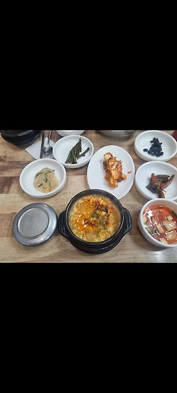 Maetdolsundubu (맷돌순두부) 1